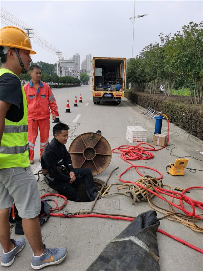余干翻衬法管道修复技术主要工序